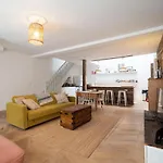 Host & Stay - Cliftonville Mews