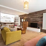 Host & Stay - Cliftonville Mews
